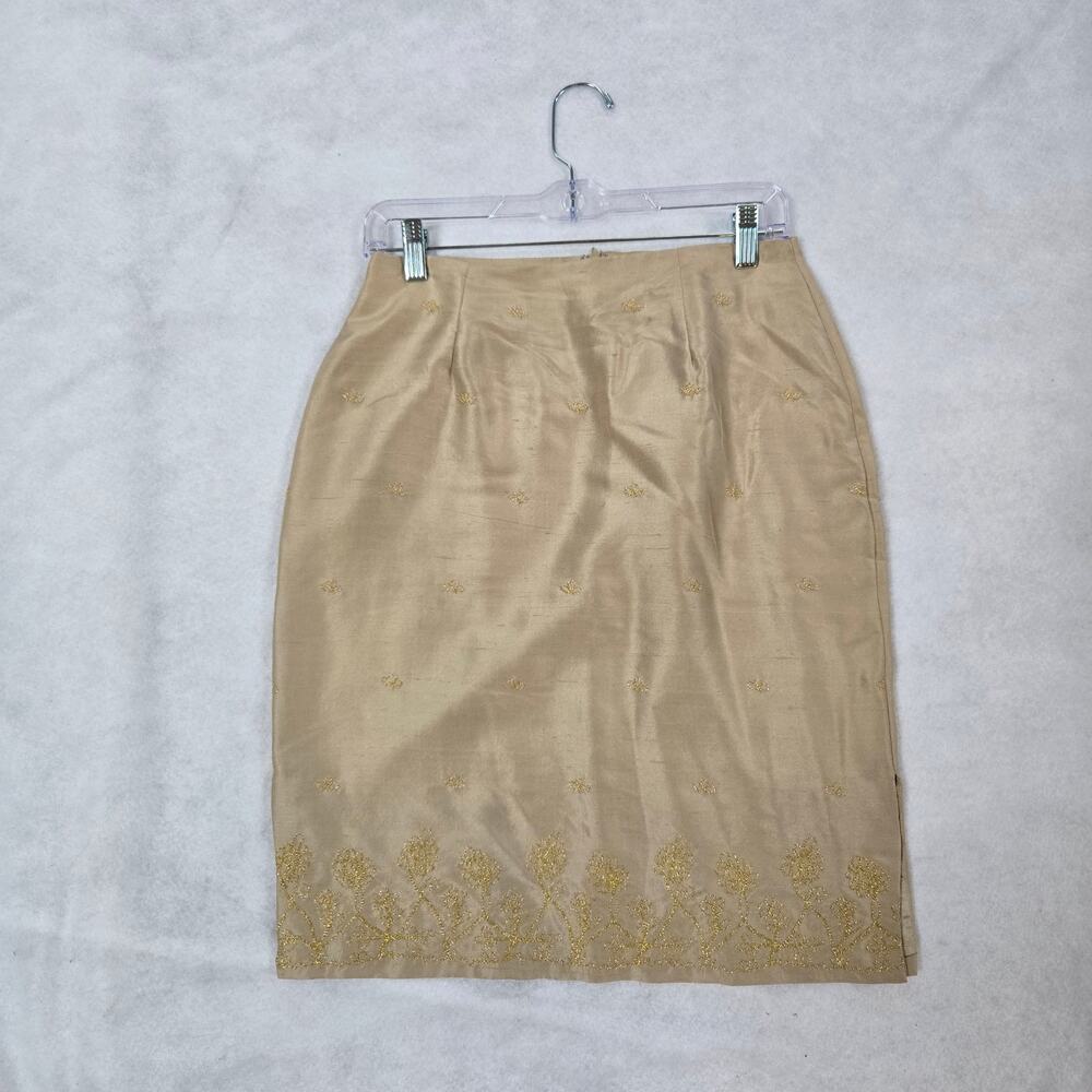 Alison Taylor NWT silk skirt, fully lined, Champagne w/ Gold Embroidery, size 6